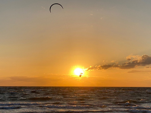 Kitesurfer